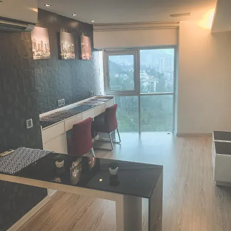 The Ceo Suites